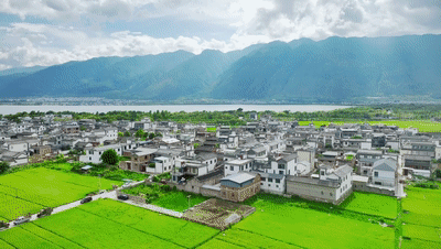 背靠苍山，面朝洱海，这是什么神仙民宿？